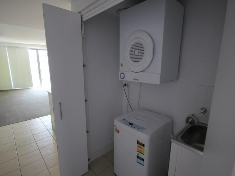 607/2 Dibbs Street, South Townsville QLD 4810