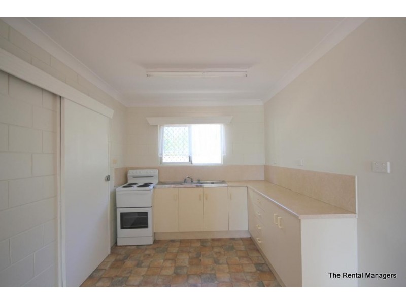 2/7 Banora Court, Mount Louisa QLD 4814