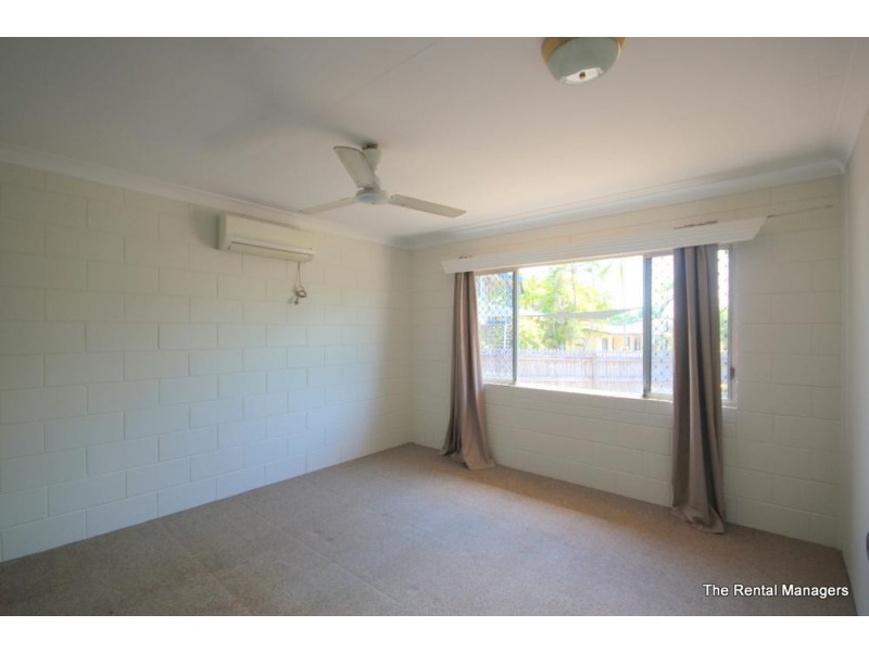 2/7 Banora Court, Mount Louisa QLD 4814