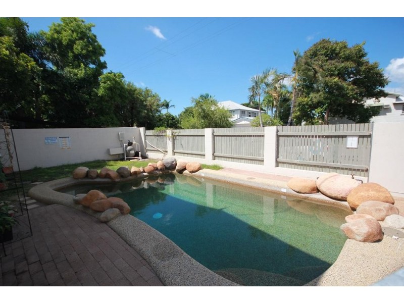 1/39 Sycamore Street, Pimlico QLD 4812