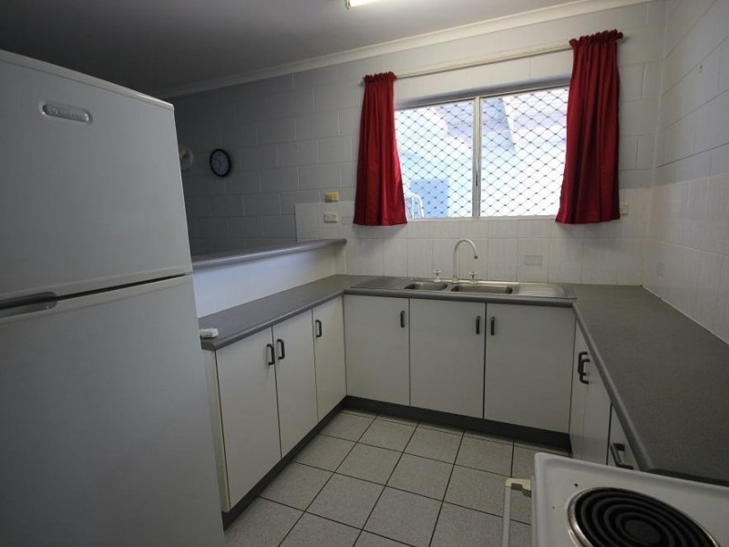 3/13 Rose Street, North Ward QLD 4810