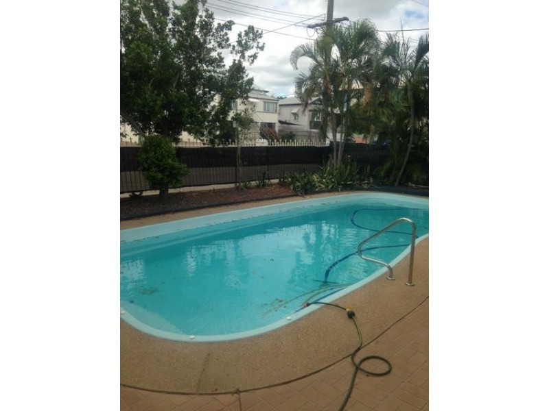 1/39  Ford Street, Hermit Park QLD 4812