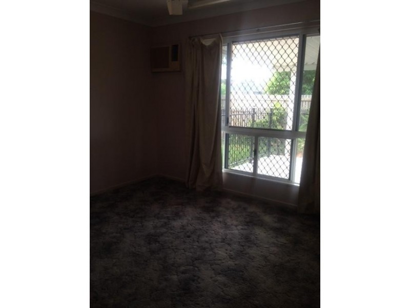 1/39  Ford Street, Hermit Park QLD 4812