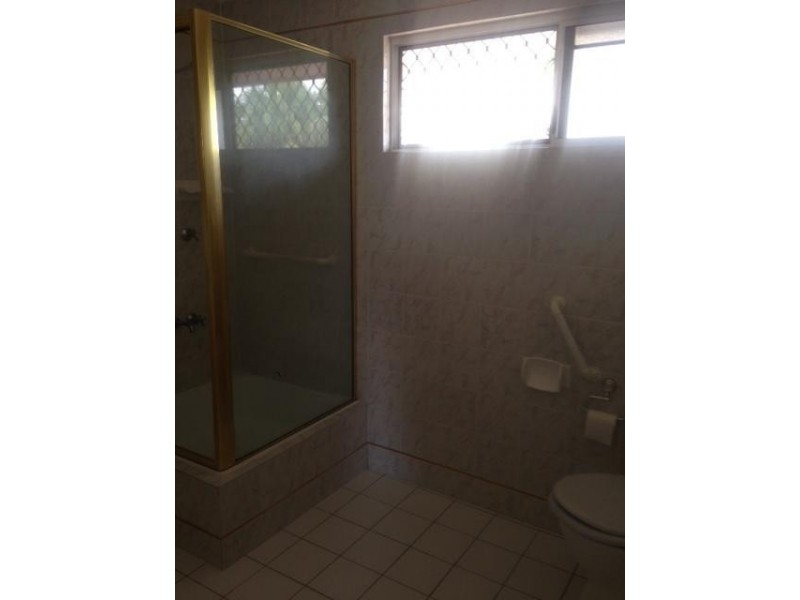 1/39  Ford Street, Hermit Park QLD 4812