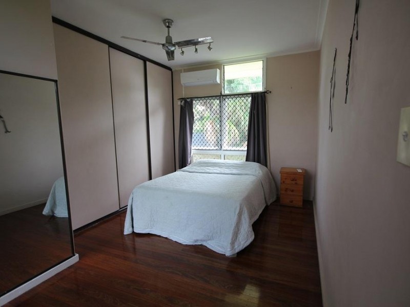 12 Lindeman Avenue, Cranbrook QLD 4814