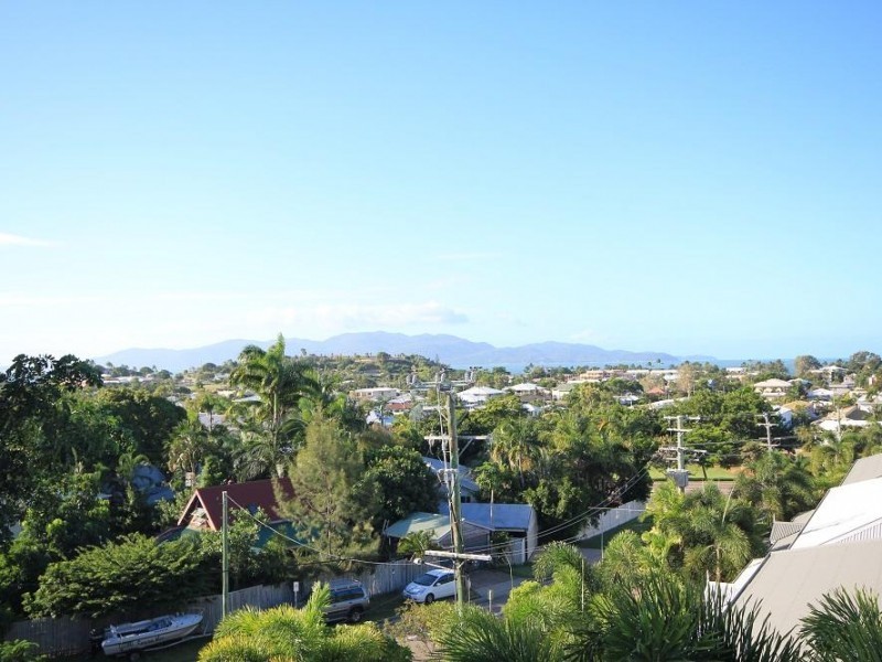 82/42 Warburton Street, North Ward QLD 4810