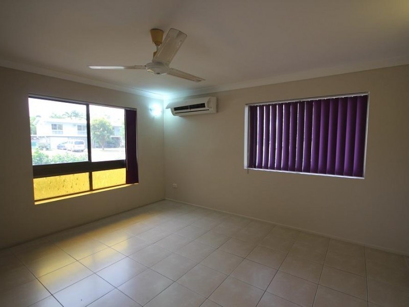 65 Wellesley Dr, Kirwan QLD 4817