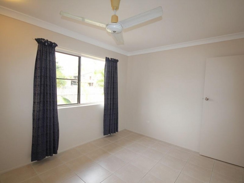 65 Wellesley Dr, Kirwan QLD 4817