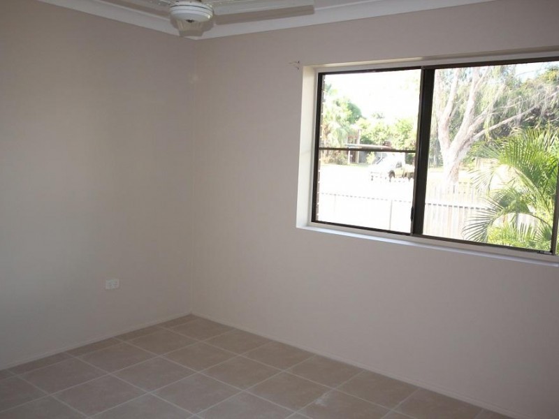 65 Wellesley Dr, Kirwan QLD 4817