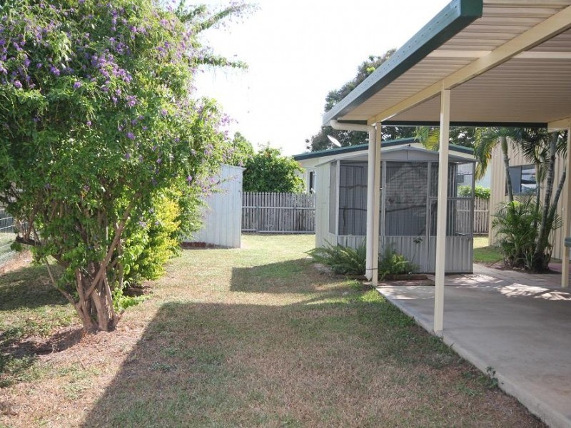 65 Wellesley Dr, Kirwan QLD 4817