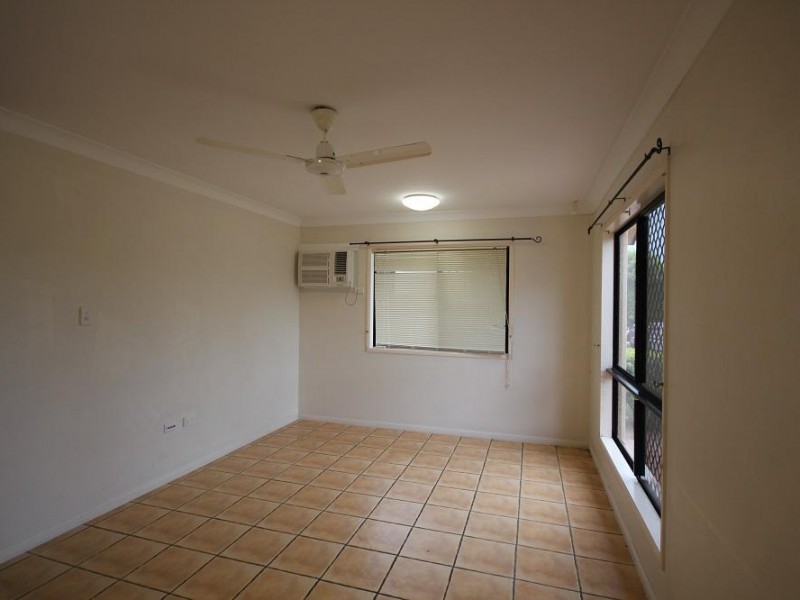 7 Concord Crescent, Kirwan QLD 4817