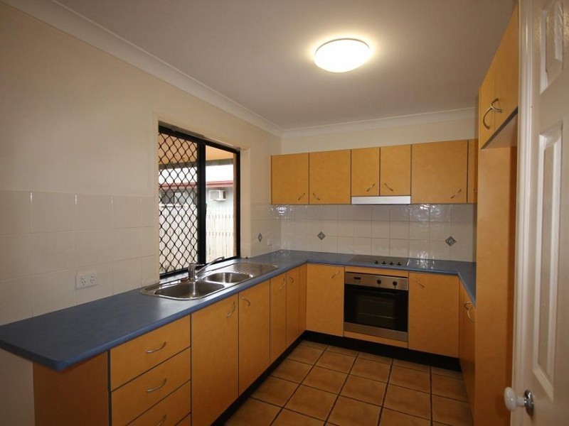 7 Concord Crescent, Kirwan QLD 4817