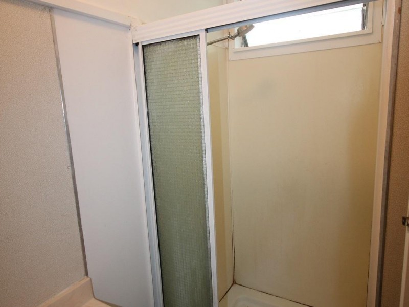 2/14 Fraser Avenue, Cranbrook QLD 4814