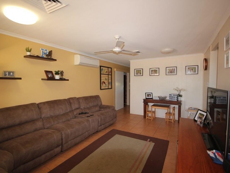 10 Gardengrove Crescent, Kirwan QLD 4817