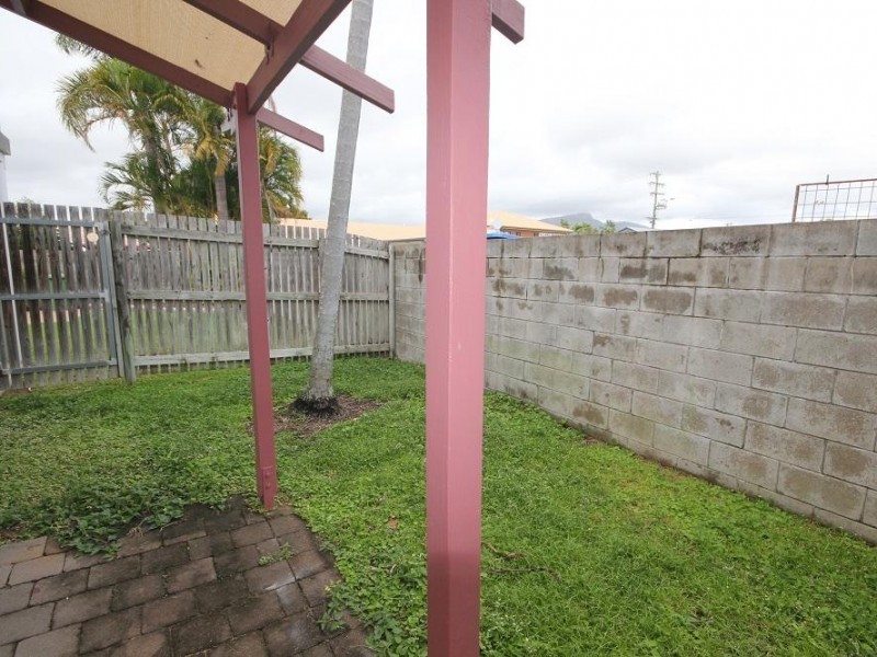 6/17 Lowth Street, Rosslea QLD 4812