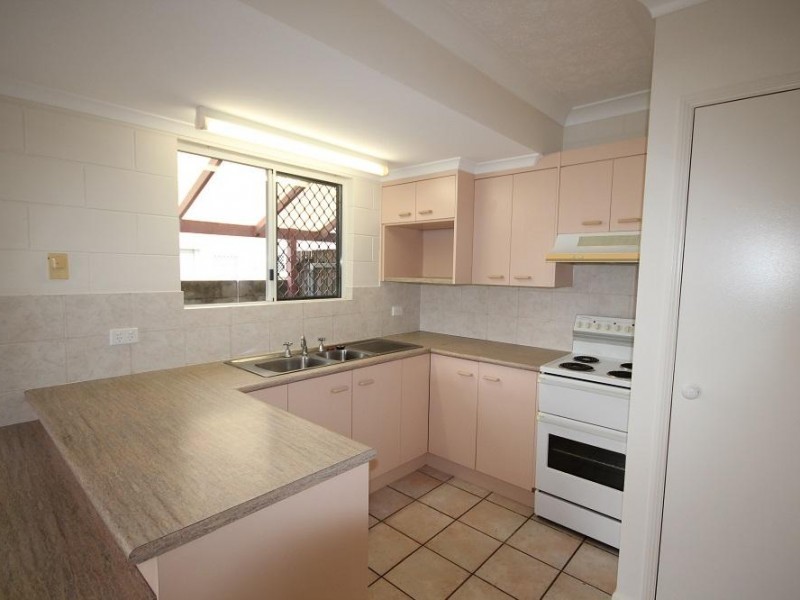 6/17 Lowth Street, Rosslea QLD 4812