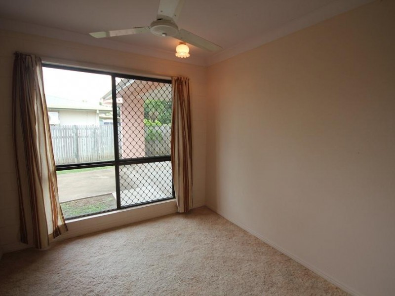 6 Arawa Street, Kelso QLD 4815