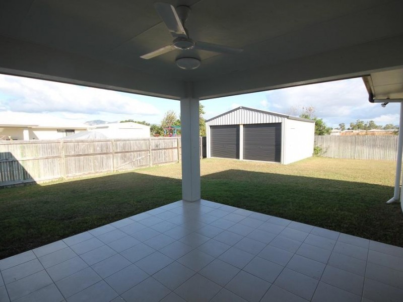 54 Ellsworth Drive, Mount Louisa QLD 4814