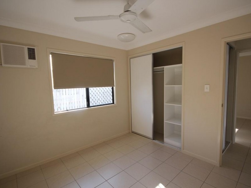 54 Ellsworth Drive, Mount Louisa QLD 4814