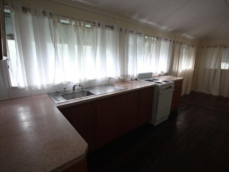 2/26 Keenan Street, Oonoonba QLD 4811