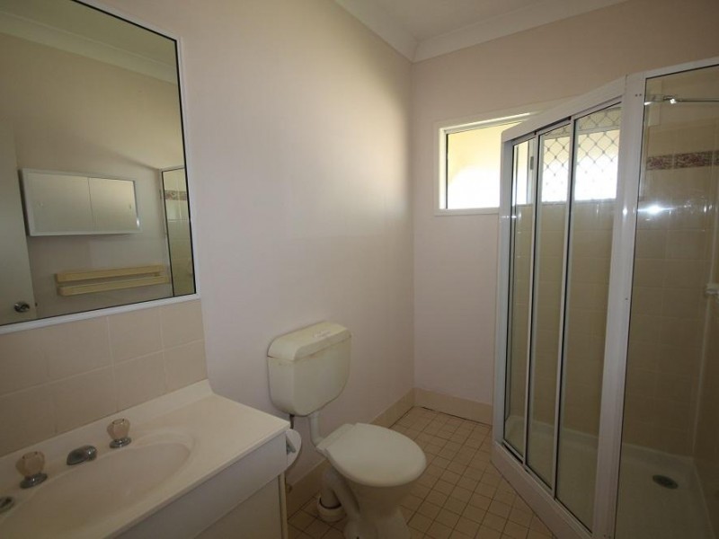 1/40 Corcoran Street, Currajong QLD 4812