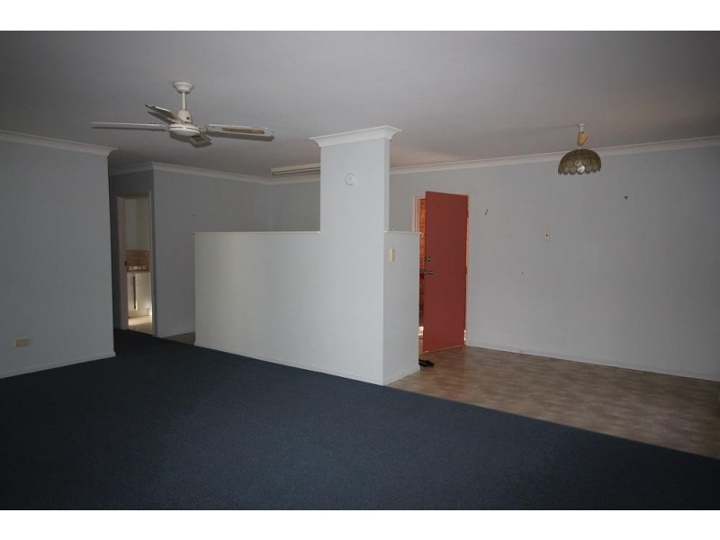 11 Paluma Street, Kirwan QLD 4817