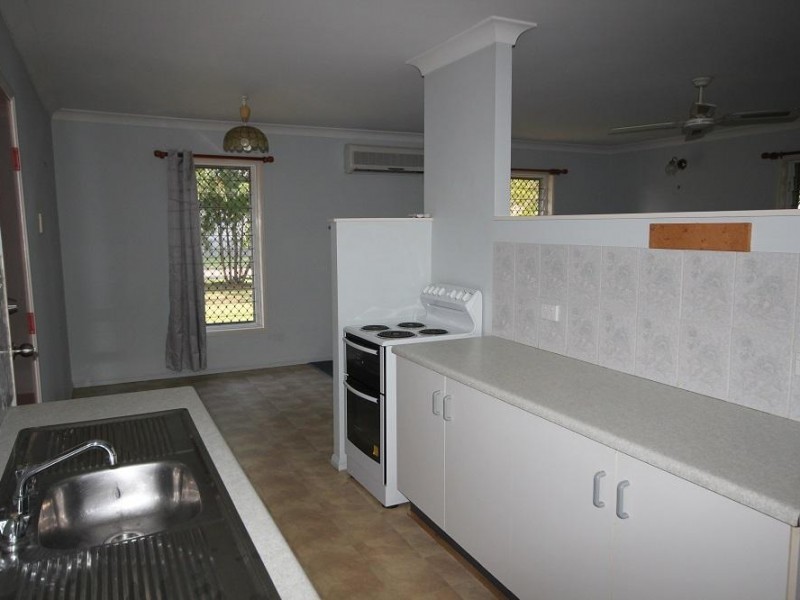 11 Paluma Street, Kirwan QLD 4817