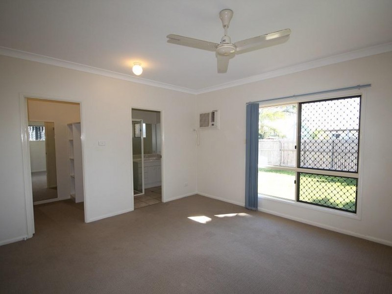 8 Atherton Circuit, Kirwan QLD 4817