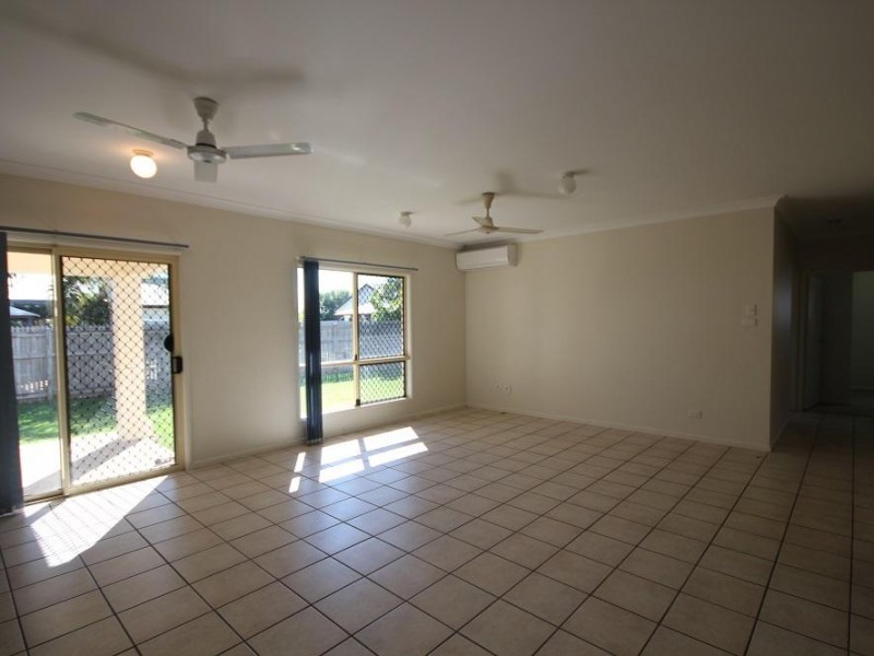 8 Atherton Circuit, Kirwan QLD 4817