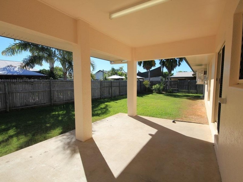 8 Atherton Circuit, Kirwan QLD 4817