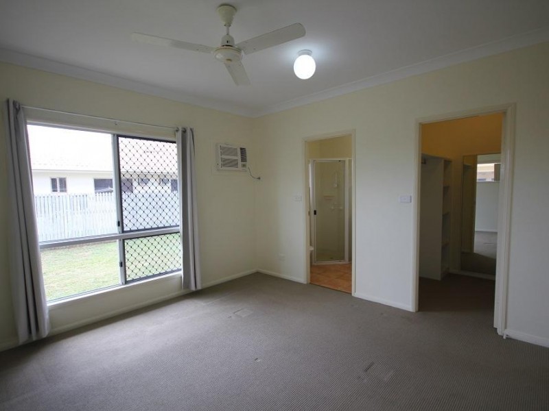 29  Rio Vista Way, Kirwan QLD 4817