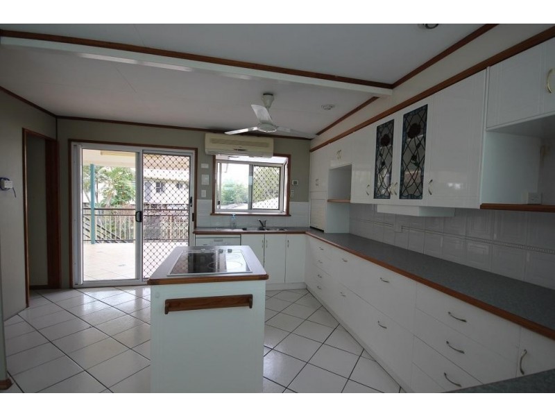 9 Rayleigh Street, Wulguru QLD 4811