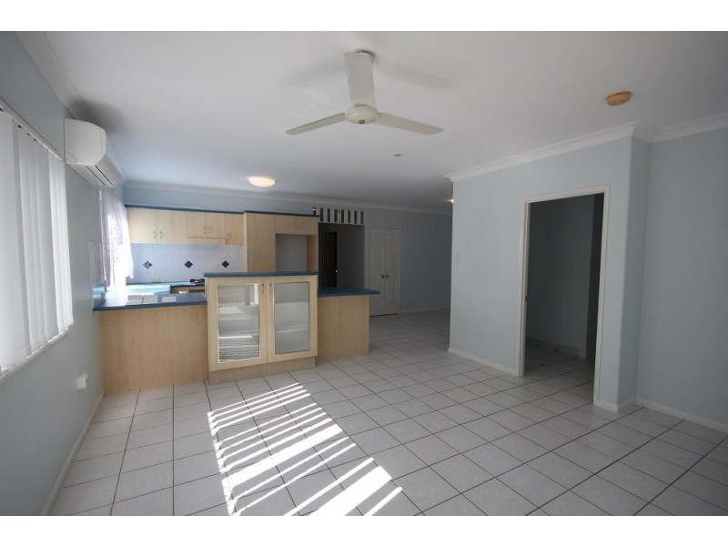 15 Michelia Close, Kirwan QLD 4817