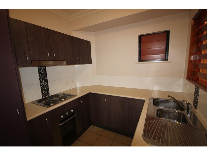 202/41 Oonoonba Road, Idalia QLD 4811