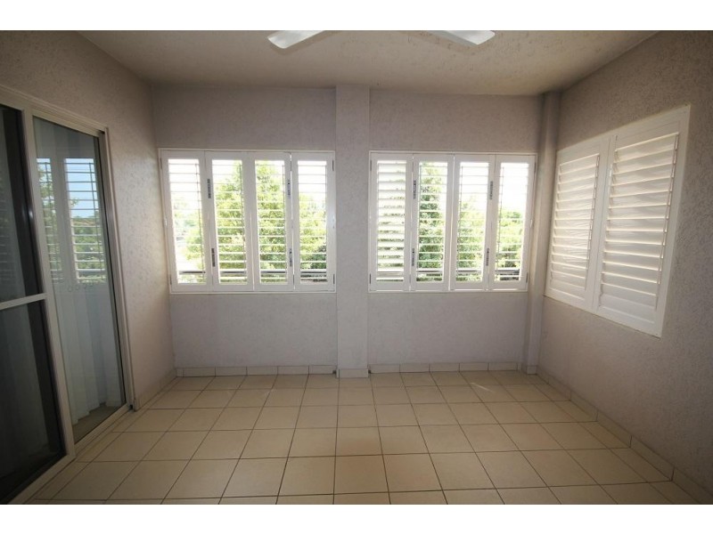 202/41 Oonoonba Road, Idalia QLD 4811