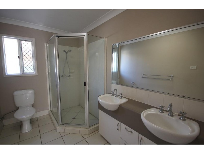 10 Chaimberlane Place, Kirwan QLD 4817