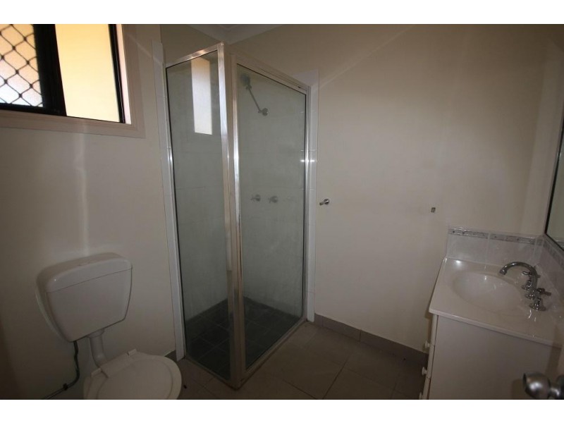 6 Crista Court, Kelso QLD 4815