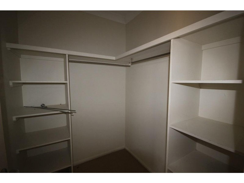 6 Crista Court, Kelso QLD 4815