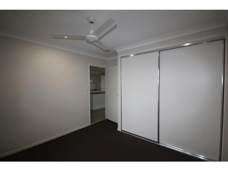 8 Rennot Court, Kelso QLD 4815