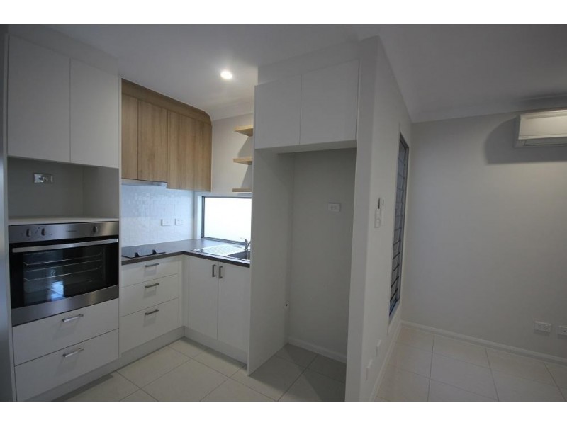 1/17 Dorney Street, Idalia QLD 4811