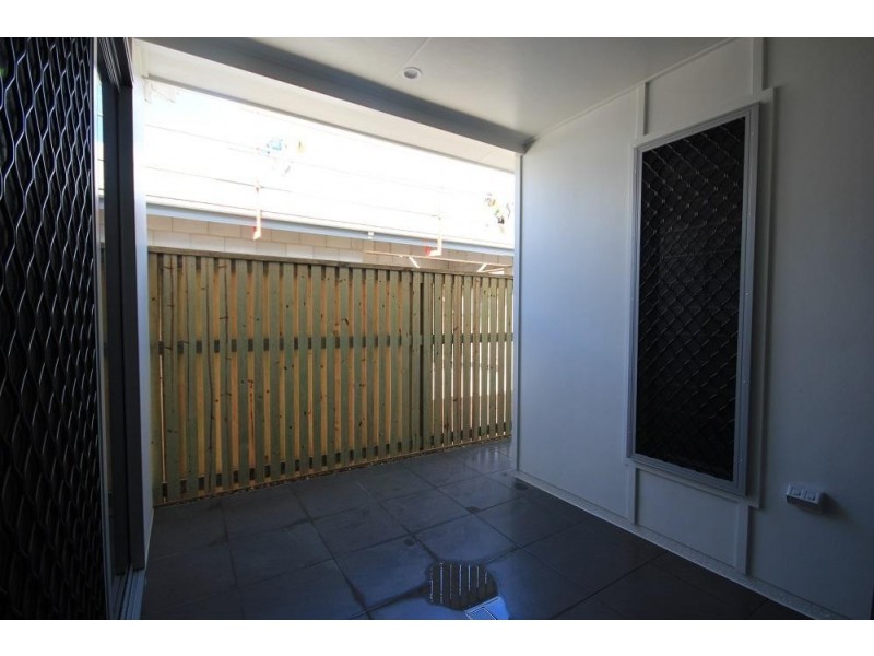 1/17 Dorney Street, Idalia QLD 4811