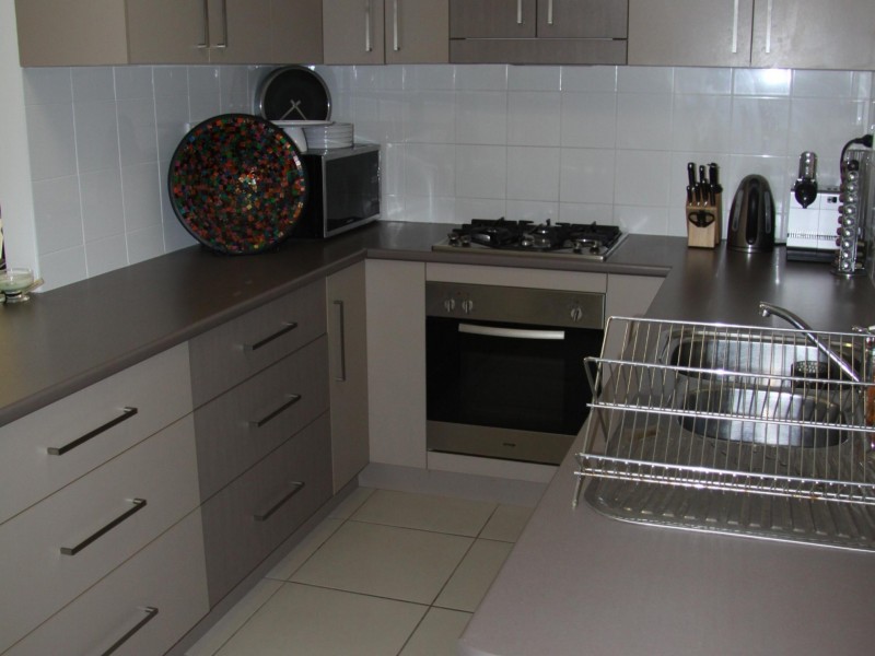 2/9 brownhill Street, Mundingburra QLD 4812