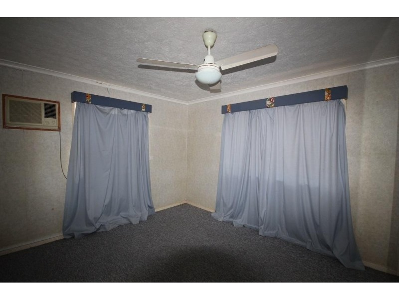 643 Ross River Road, Kirwan QLD 4817