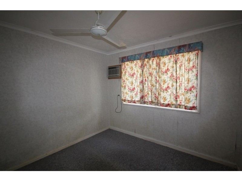 643 Ross River Road, Kirwan QLD 4817