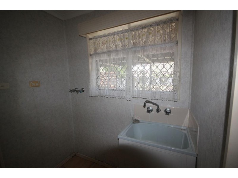 643 Ross River Road, Kirwan QLD 4817