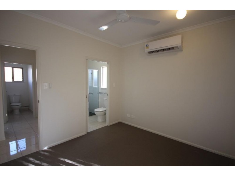 64 Peter Street, Kelso QLD 4815