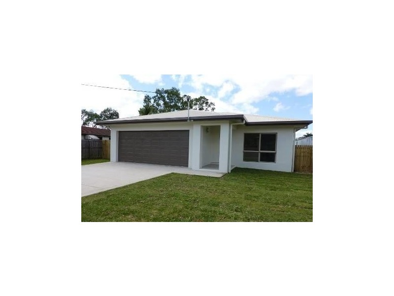 64 Peter Street, Kelso QLD 4815