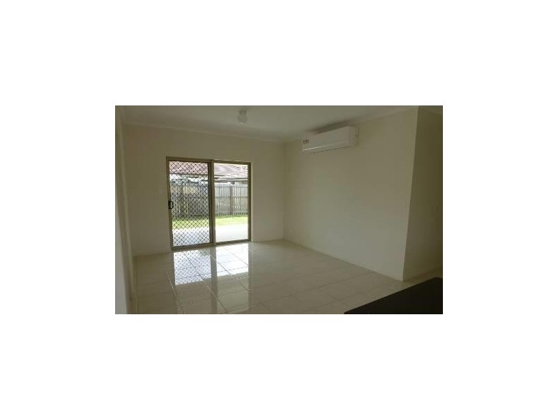 64 Peter Street, Kelso QLD 4815