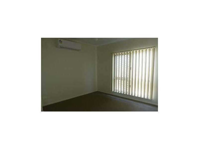 64 Peter Street, Kelso QLD 4815