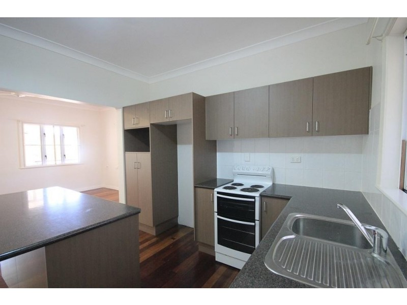 2/93 Bundock Street, Belgian Gardens QLD 4810